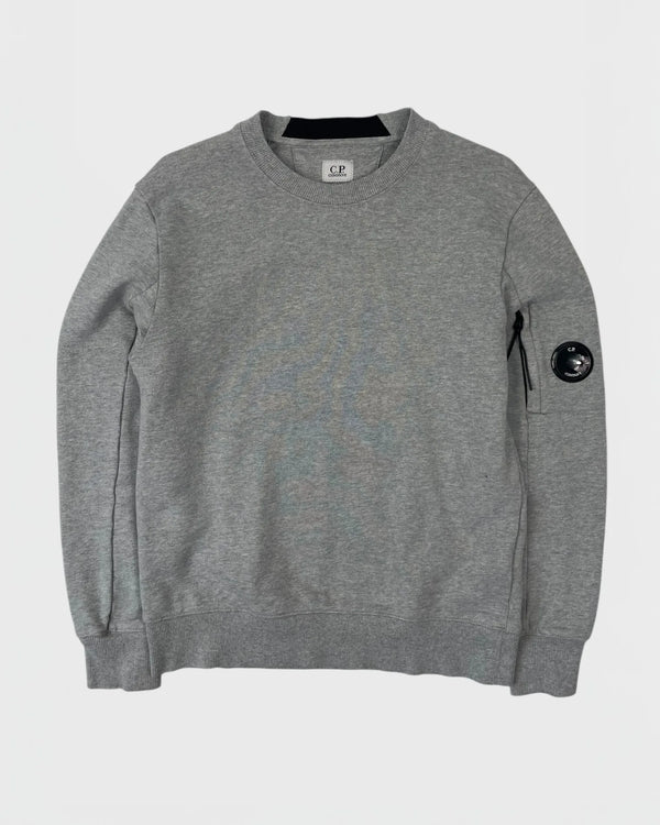 C.P. Company pull