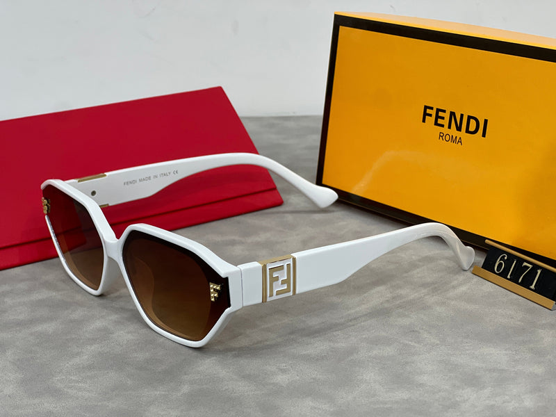 Lunettes de soleil Fendi