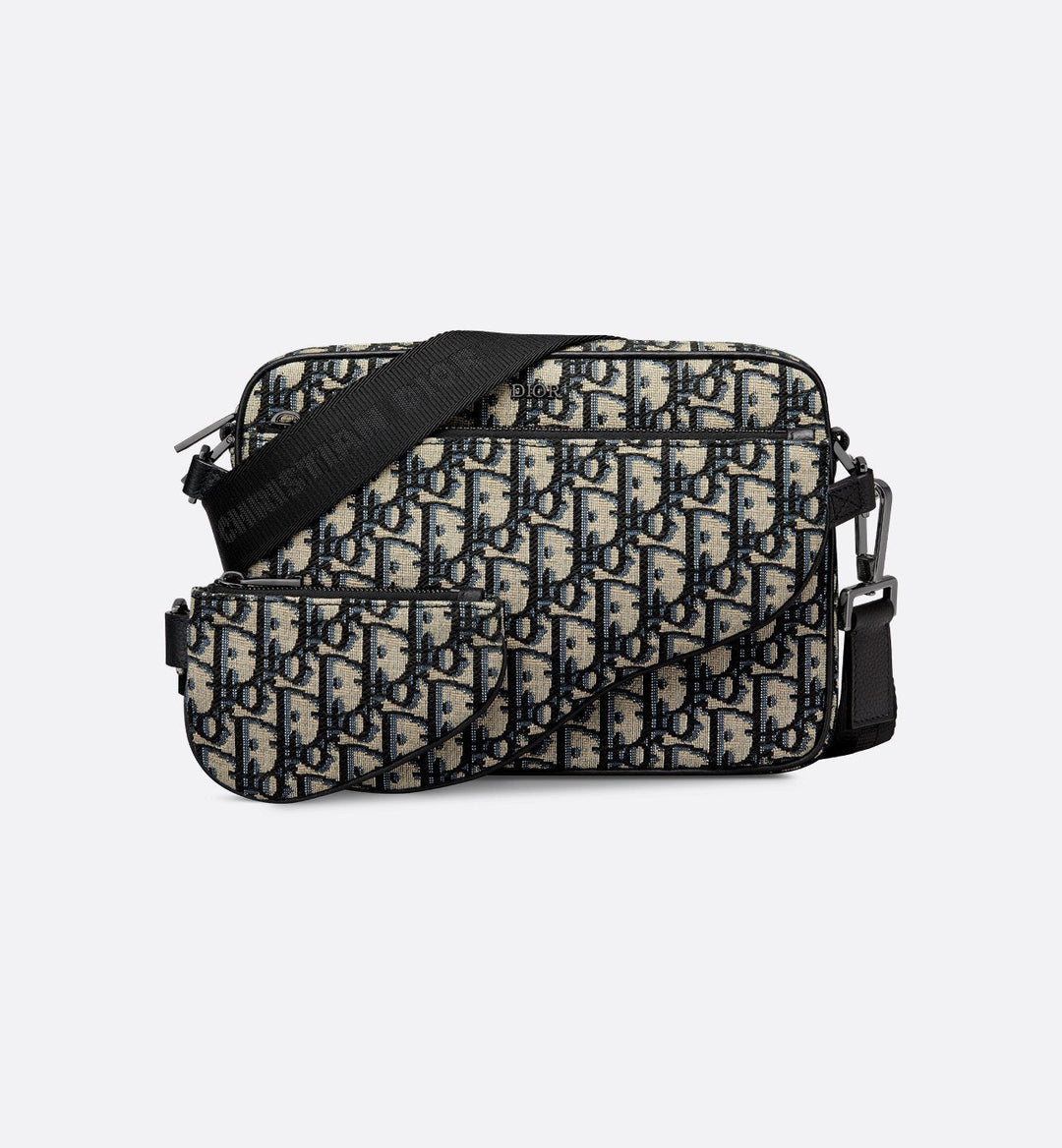 Triple Pouch Saddle
