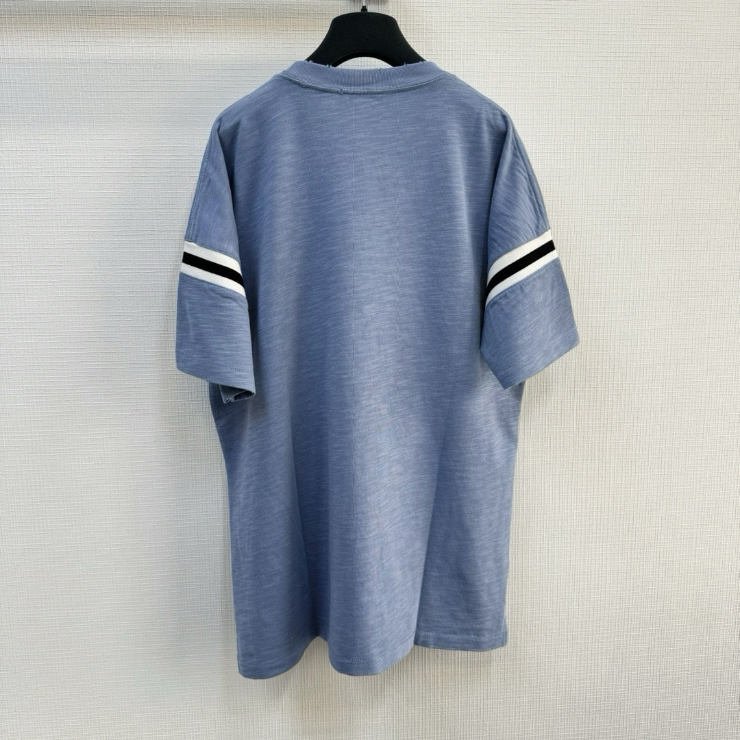 T shirt CD