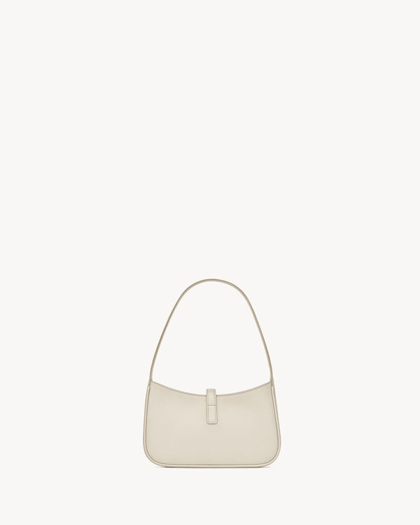 LE 5 À 7 MINI EN CUIR LISSE