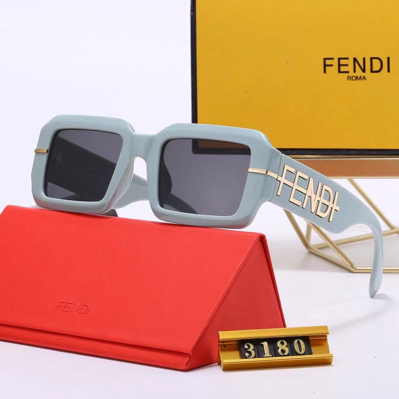 Lunettes de soleil Fendi