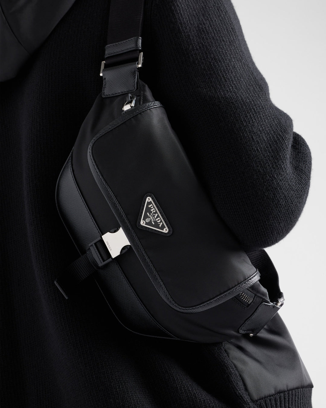 Sac porté épaule en Re-Nylon et cuir Saffiano