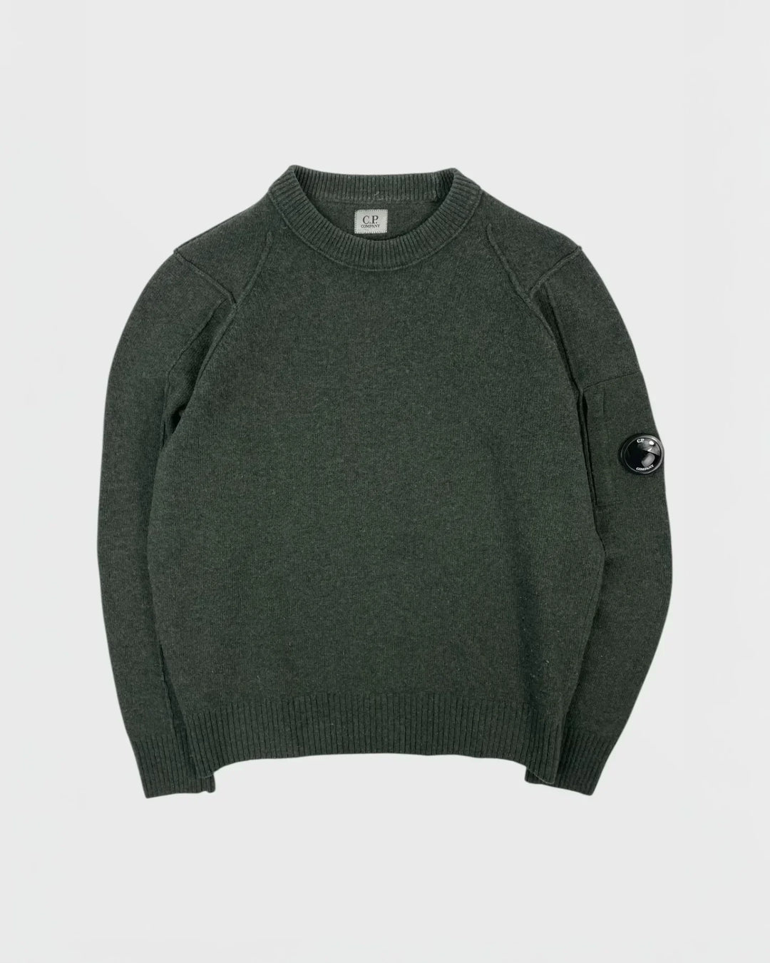 C.P. Company pull