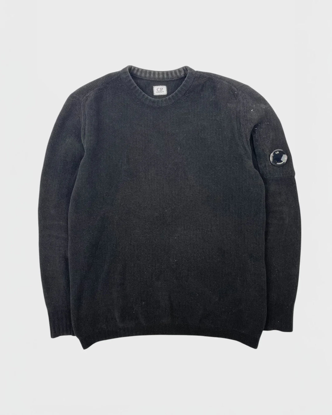 C.P. Company pull