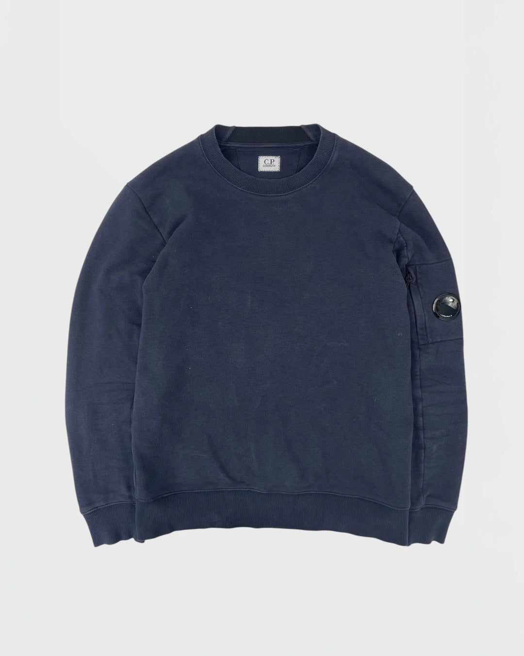 C.P. Company pull