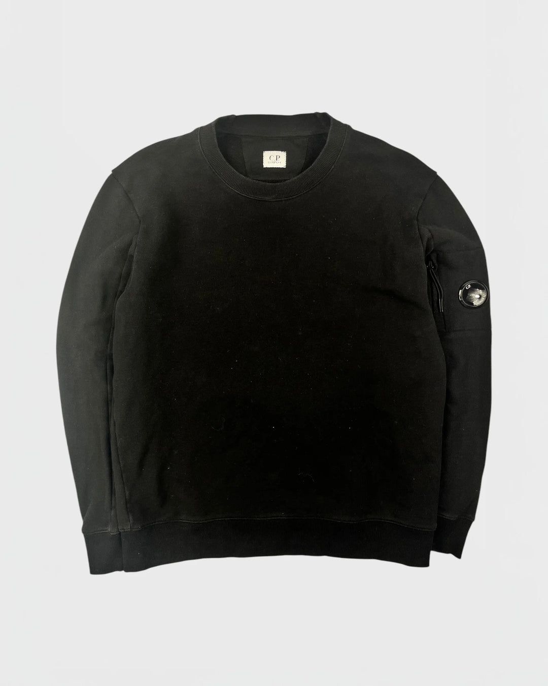 C.P Company pull