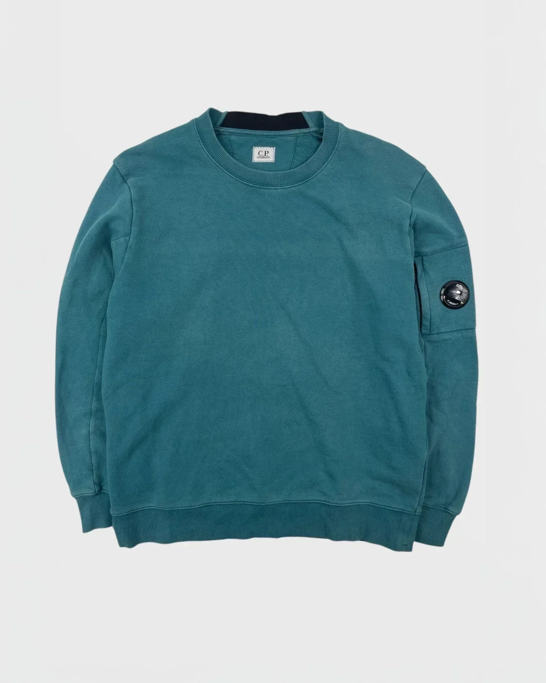 C.p. Company pull