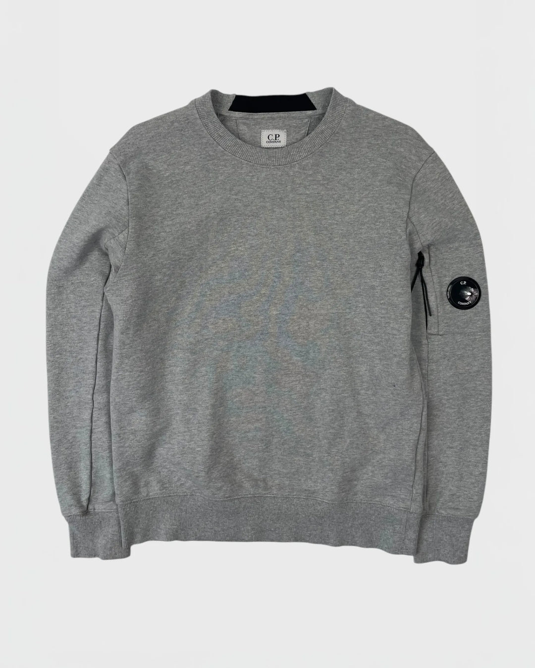 C.P. Company pull